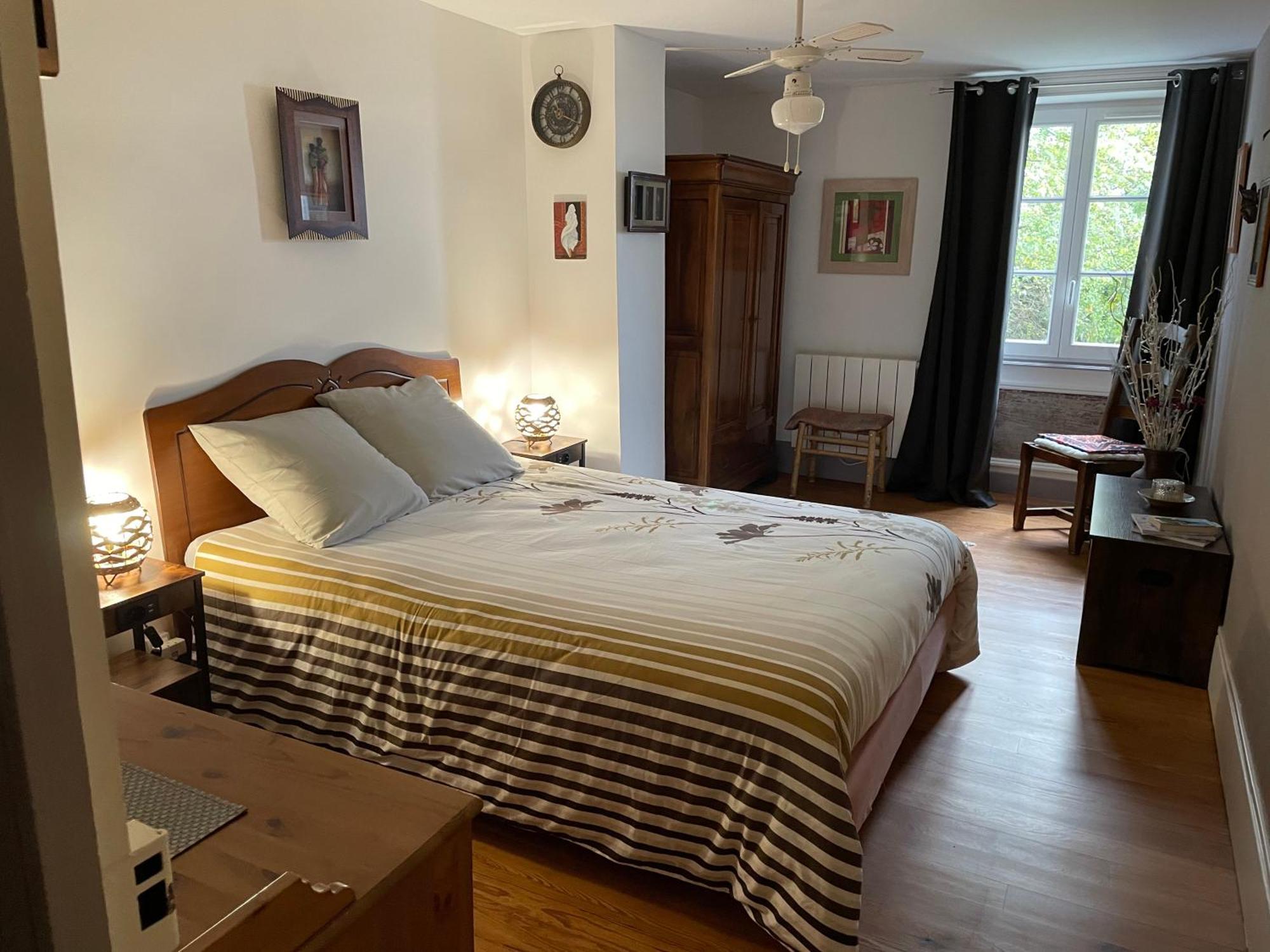 Bed and Breakfast Les Agapanthes Vaux-en-Beaujolais Esterno foto