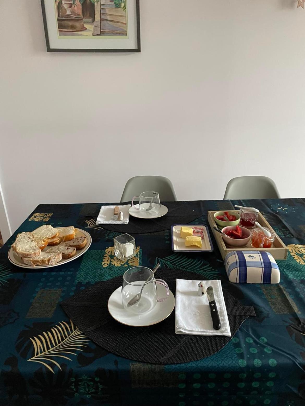 Bed and Breakfast Les Agapanthes Vaux-en-Beaujolais Esterno foto