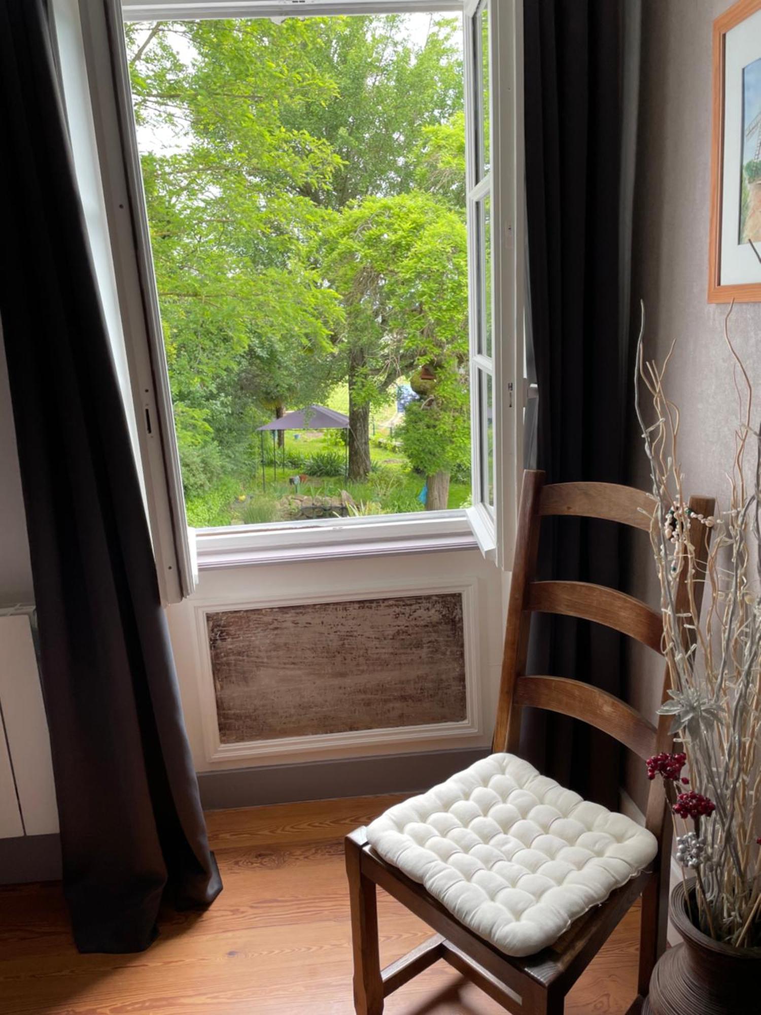 Bed and Breakfast Les Agapanthes Vaux-en-Beaujolais Esterno foto