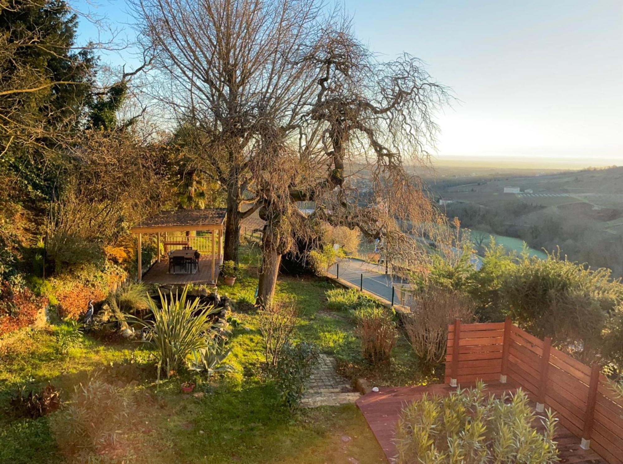 Bed and Breakfast Les Agapanthes Vaux-en-Beaujolais Esterno foto